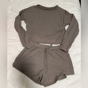 tan matching lounge/pajama set, shein L